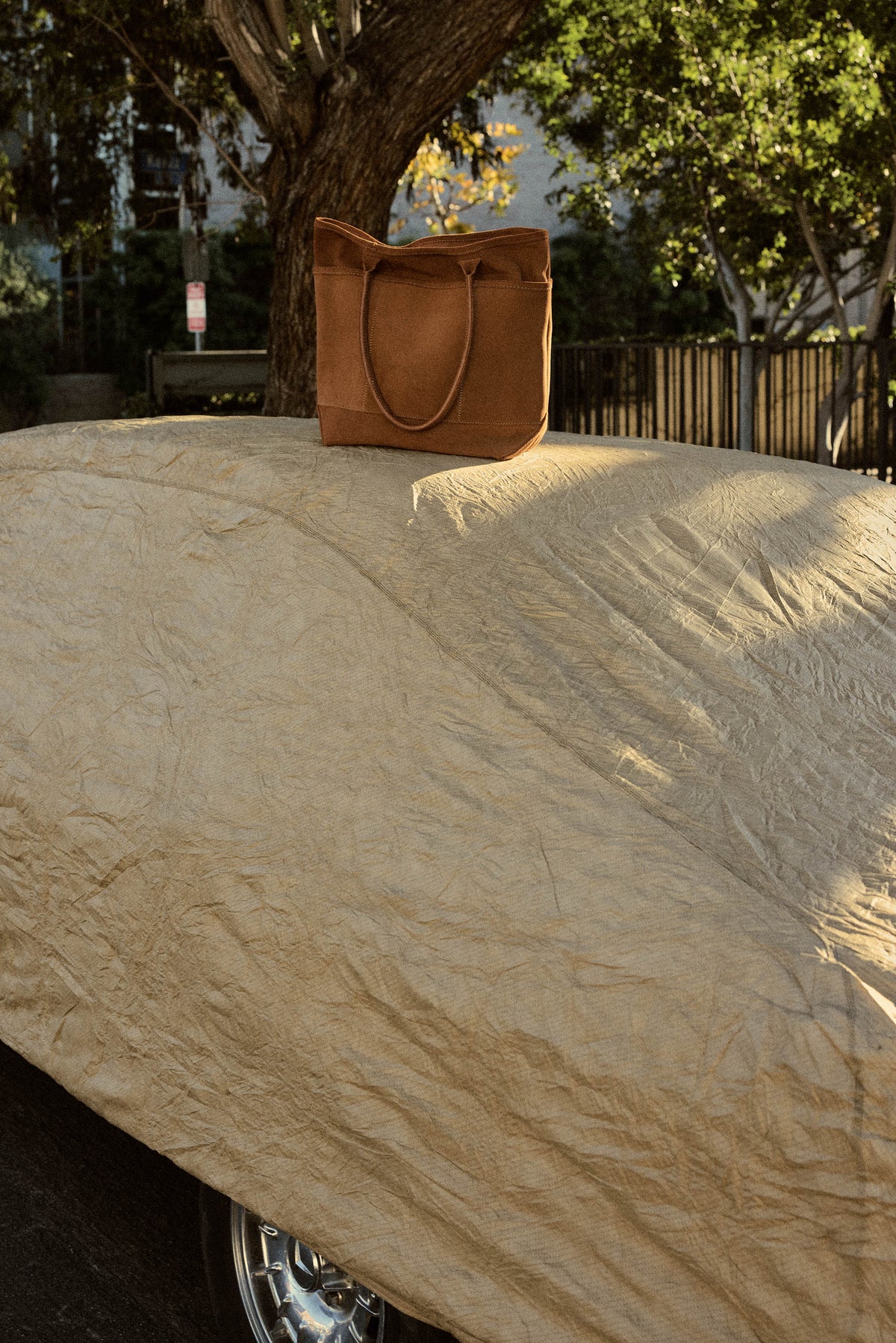 Good Tote Leather Nubuck Brown