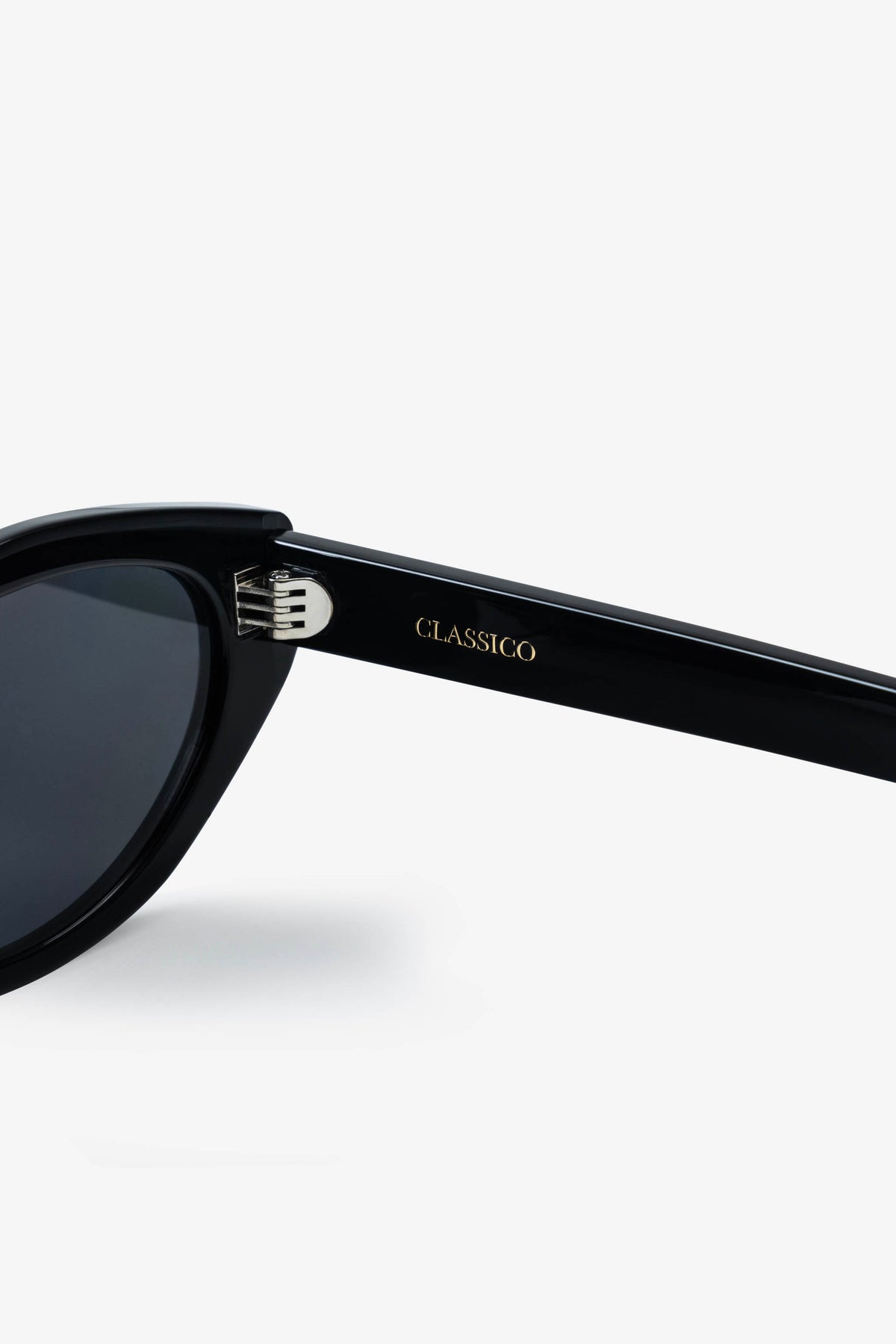 CLASSICO S18 Cat Eye Frame Black